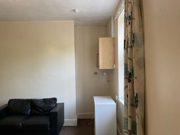 Room Ilkeston Road in Nottingham
