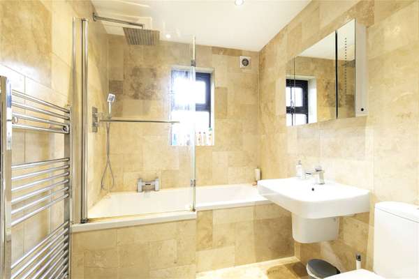 House Moriatry Close in Greater London