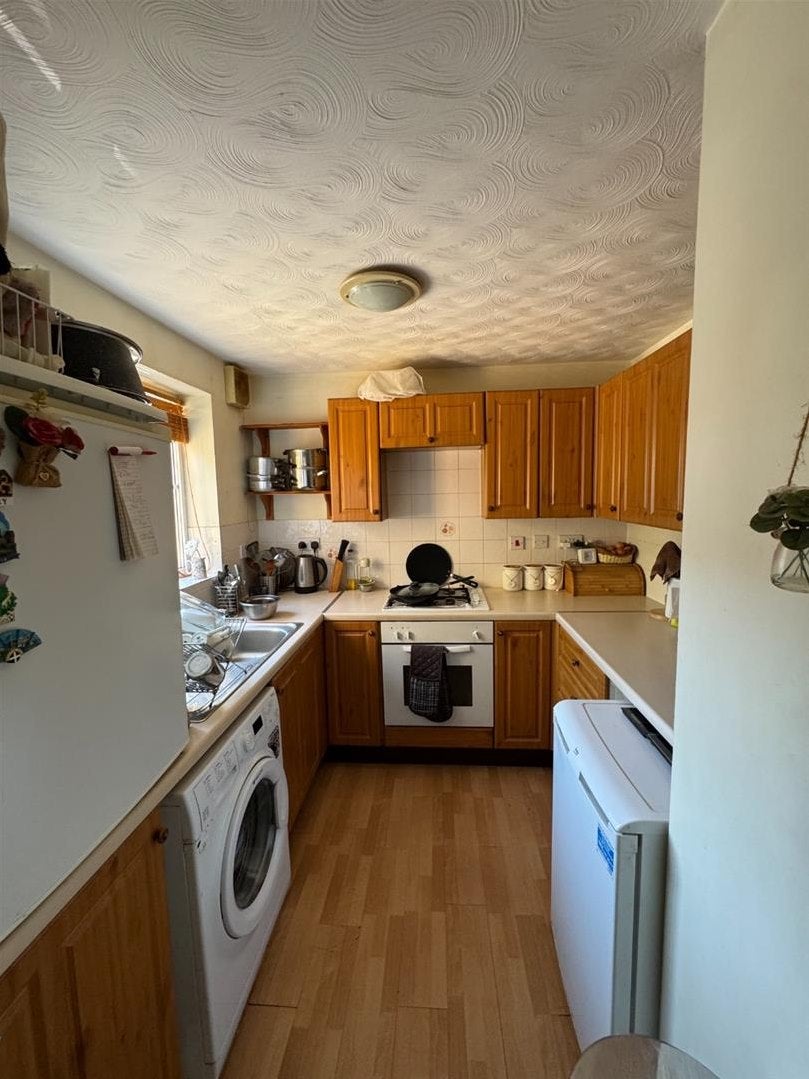House Cornfield Close in Bradley Stoke