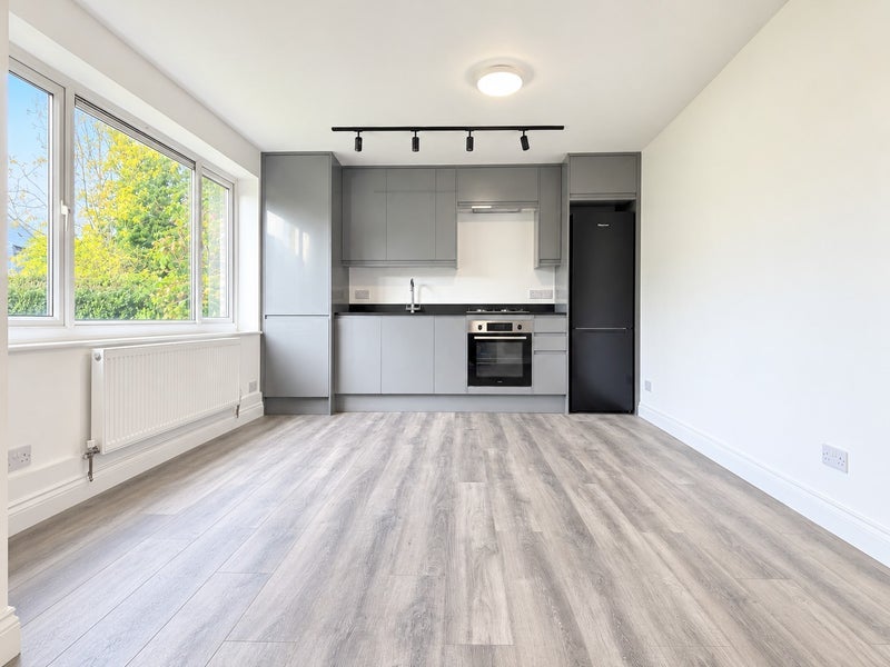 Flat The Mews in Greater London