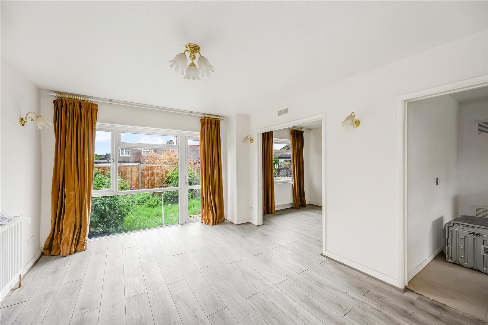 House Faversham Avenue in Greater London