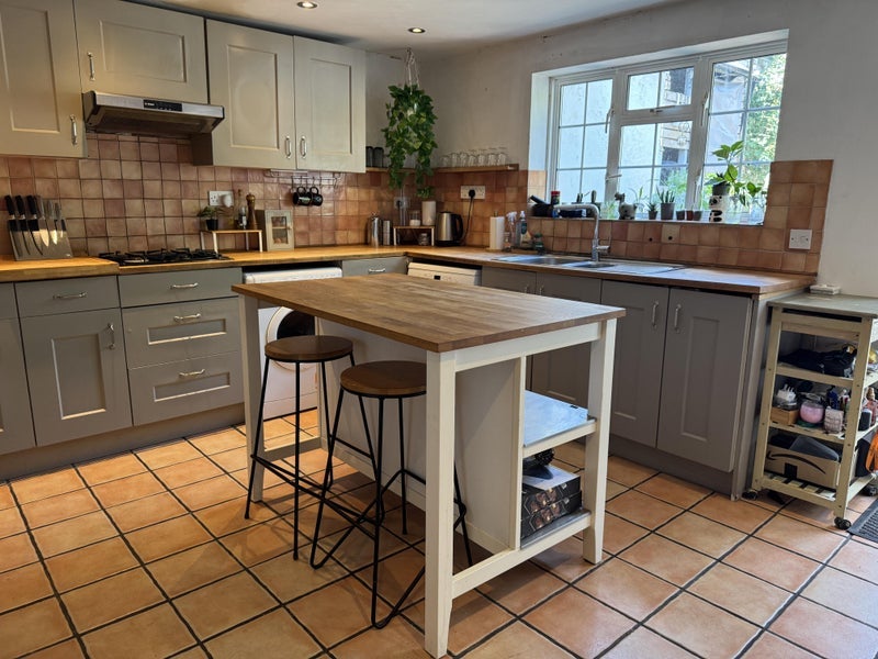 Room Frogmore in Greater London