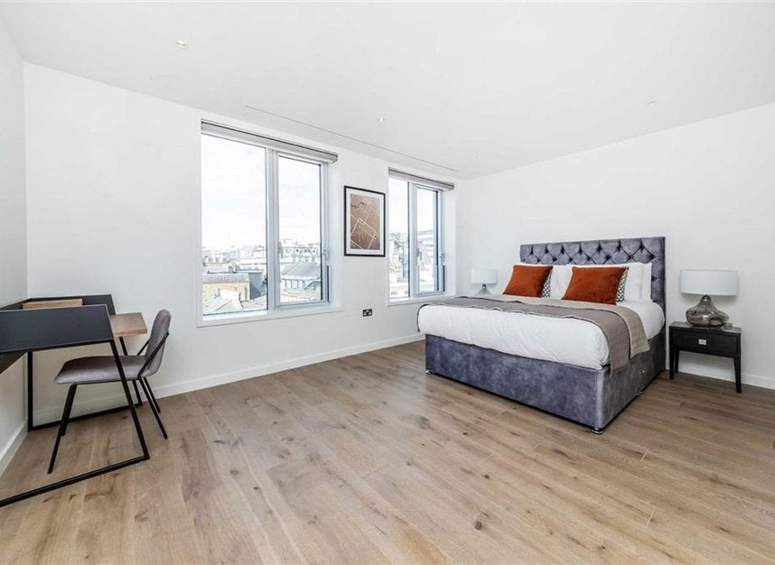 Flat Suffolk Street in City of Westminster