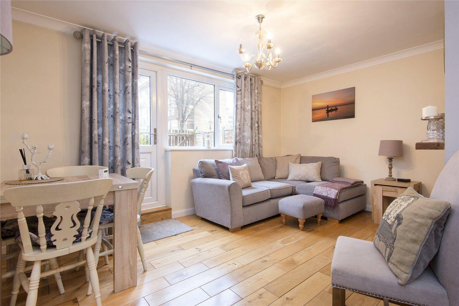 Flat Alfred Street in Greater London