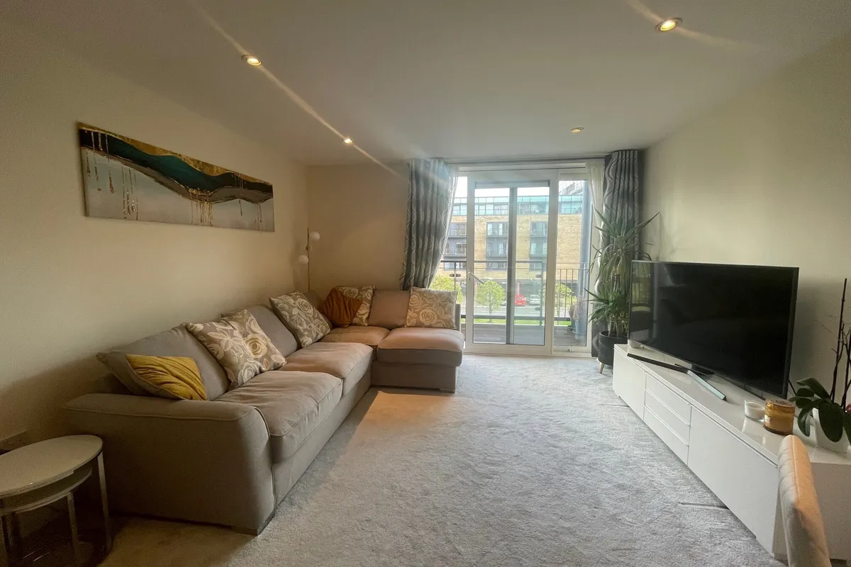 Flat Butetown Link in Cardiff