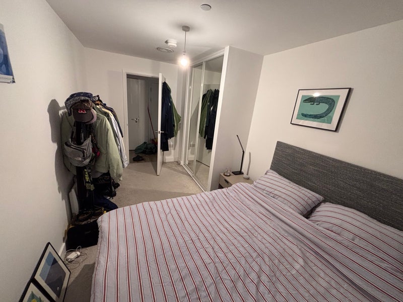 Room Queen's Road in Nottingham