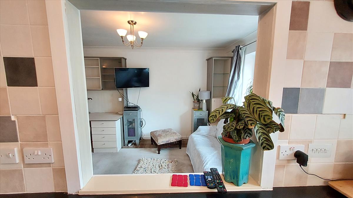 Flat Golf View in Ingol and Tanterton