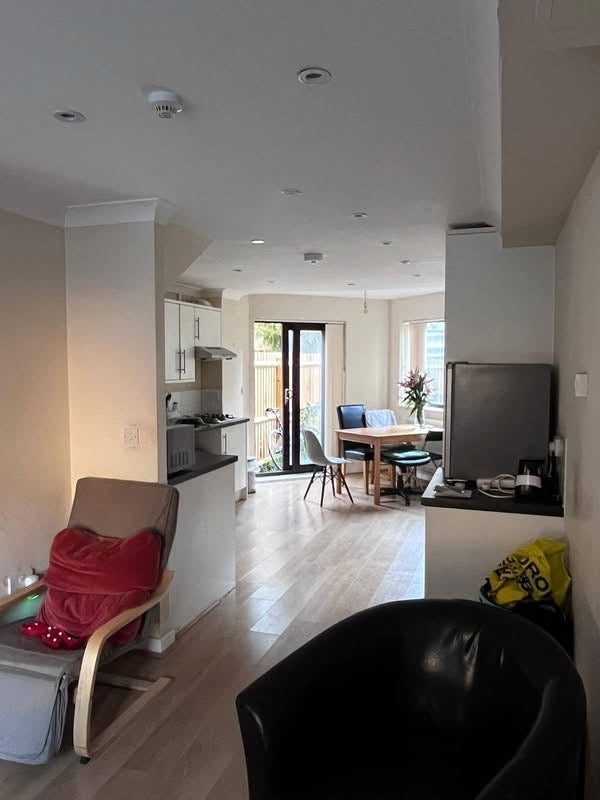 Room Fowey Close in Greater London