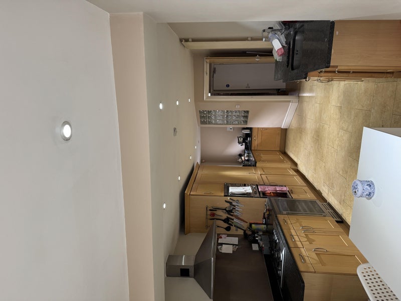 Room Edenhurst Avenue in Greater London
