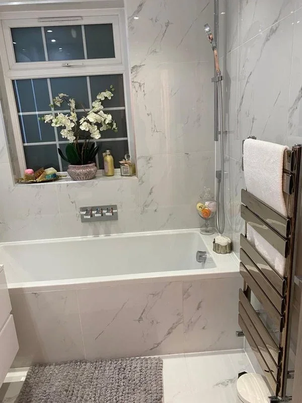 Room Cherry Tree Lane in Greater London