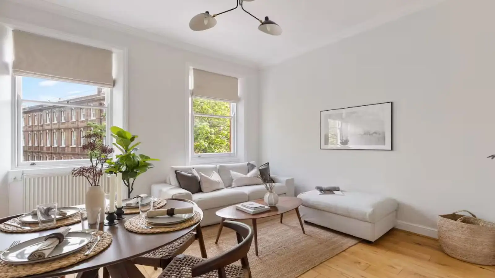Flat Nevern Road in Greater London
