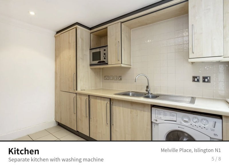 Flat Essex Road in Greater London