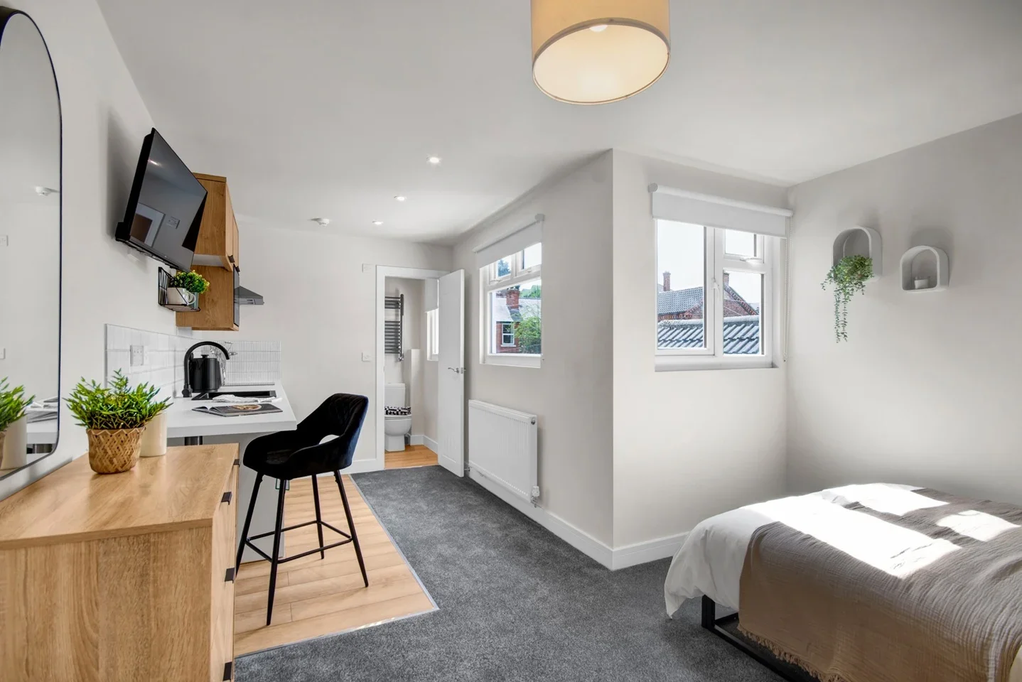 Room Derby Road in Nottingham