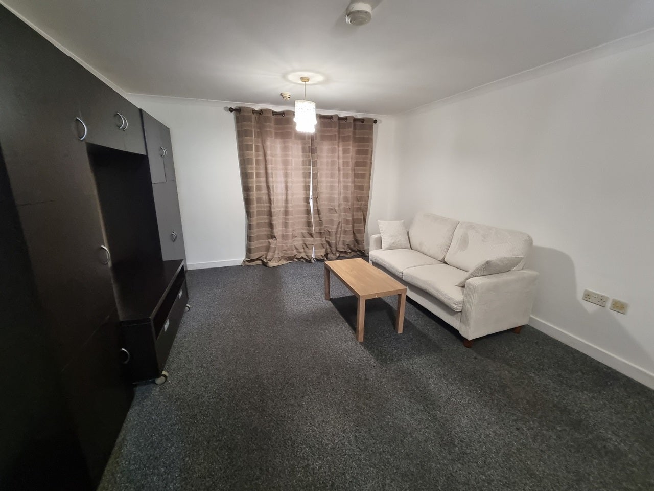 Flat Northwick Road in Greater London