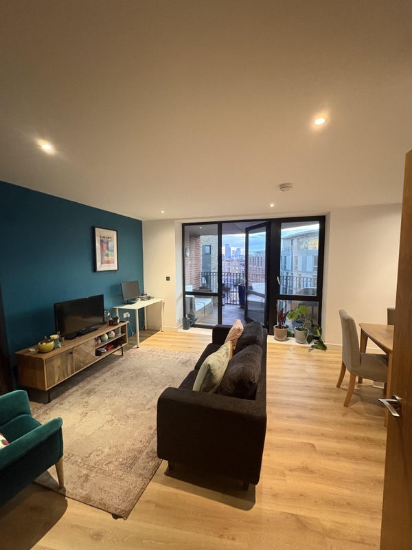 Room Buckhurst Street in Greater London