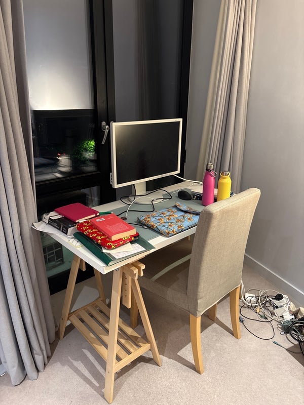 Flat Buckhurst Street in Greater London