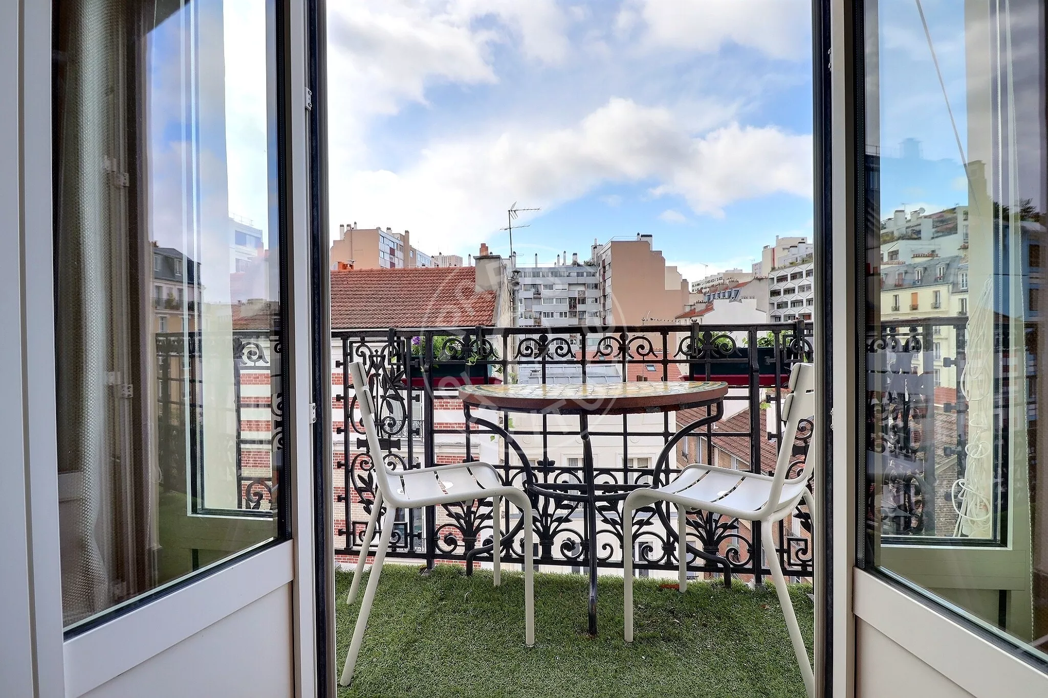 Appartement Rue du Dessous des Berges à Paris