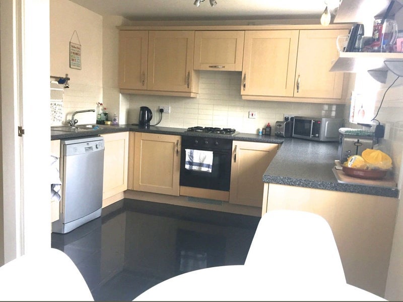 Room Crackthorne Drive in Rugby