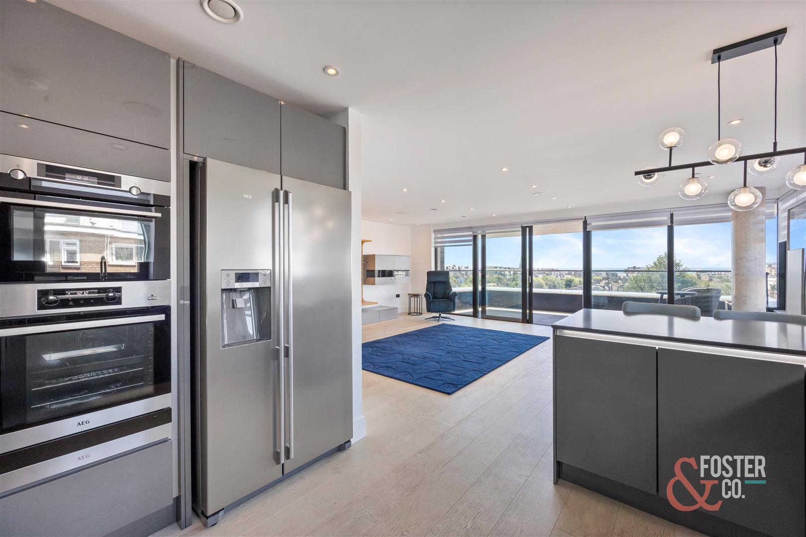 Flat Eaton Road in Portslade by Sea
