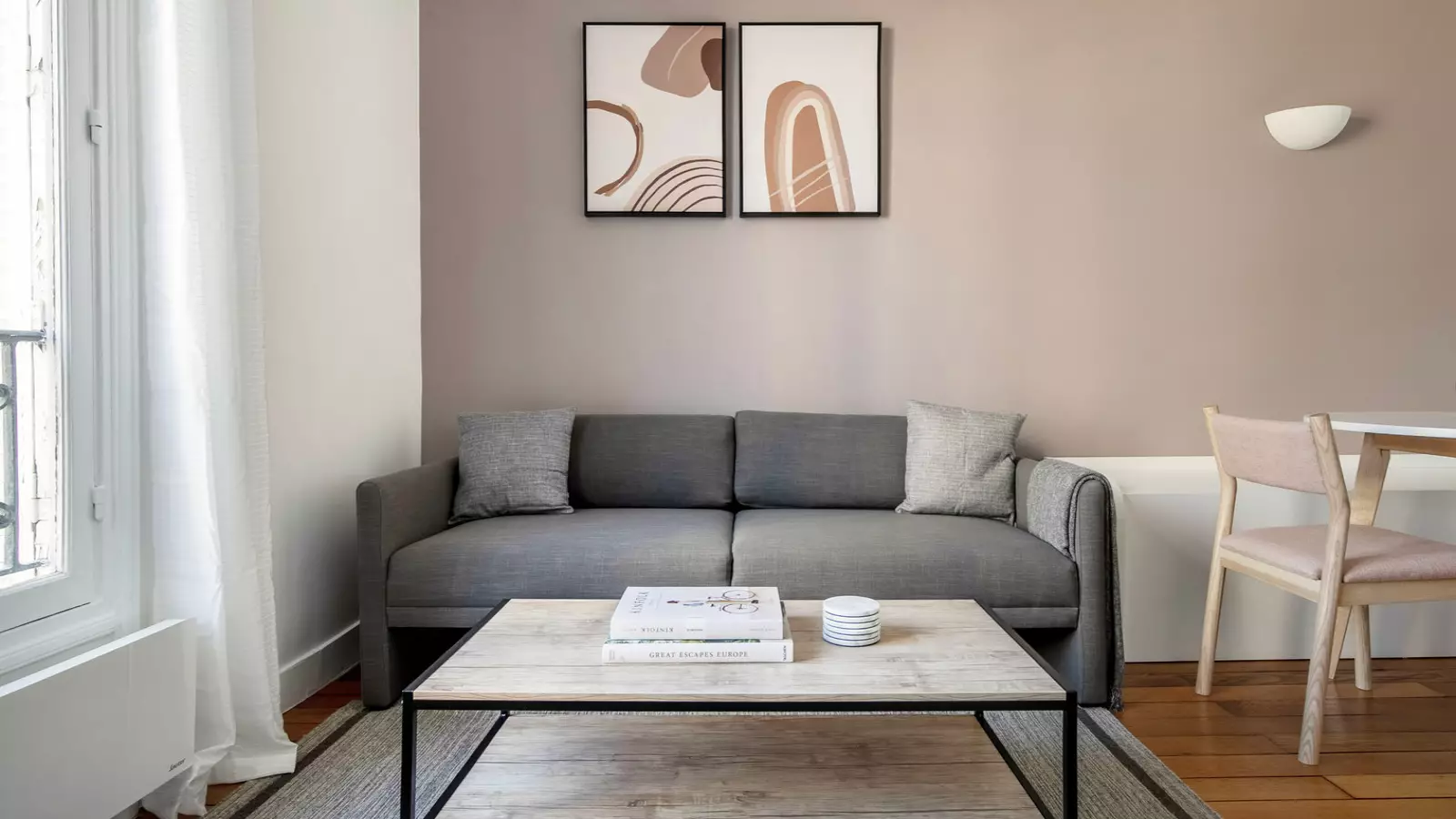 Appartement Avenue Hoche à Paris