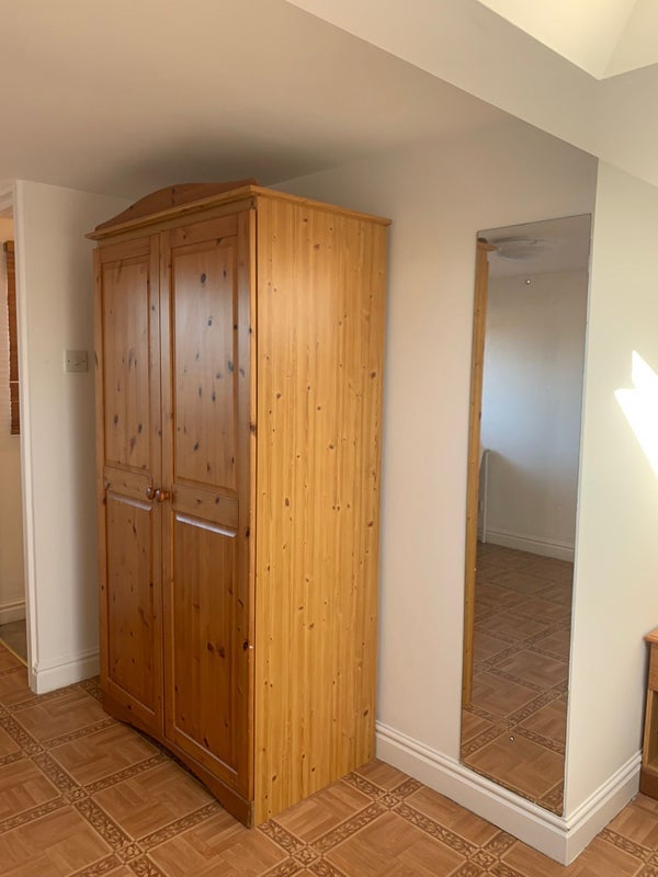 Room Goodall Road in Greater London