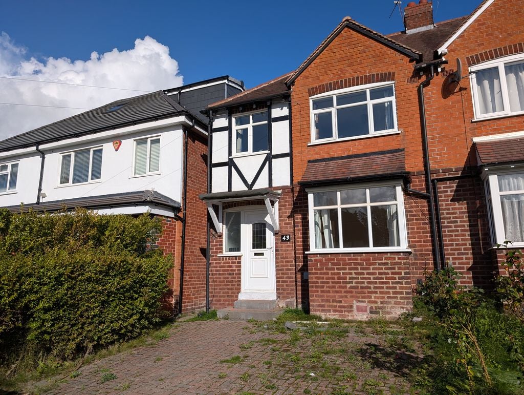 House Woodleigh Avenue in Birmingham