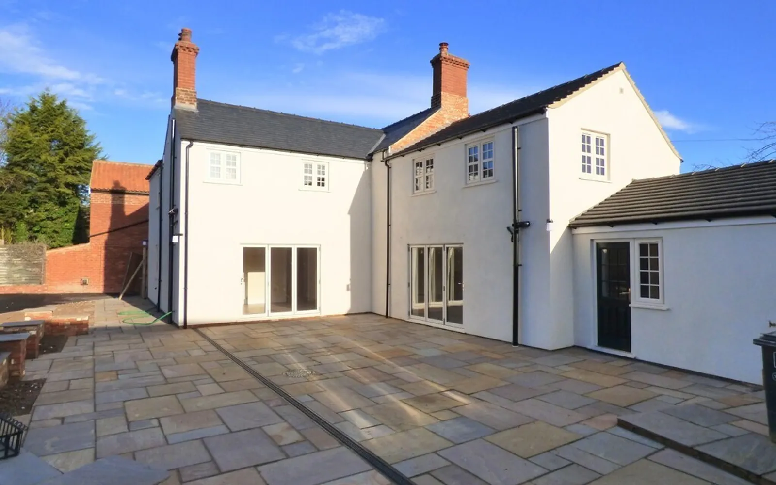 House High Street in West Lindsey