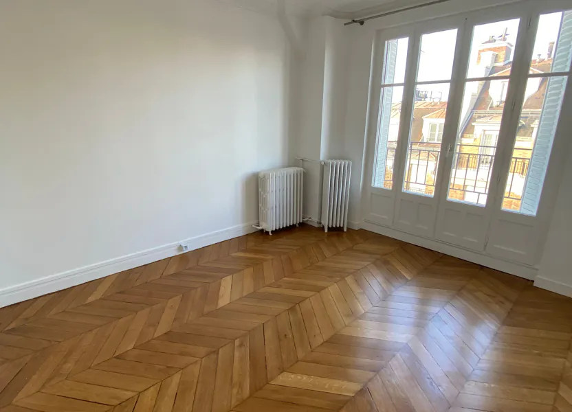 Flat Avenue de la Paix in Issy-les-Moulineaux