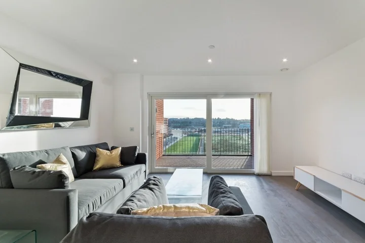Flat Thonrey Close in Greater London
