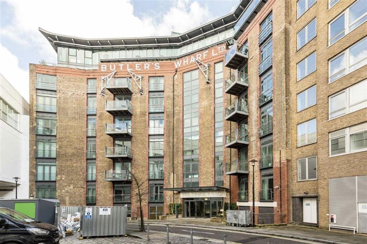 Flat Shad Thames in Greater London