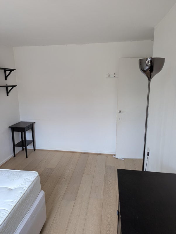 Room Mansford Street in Greater London