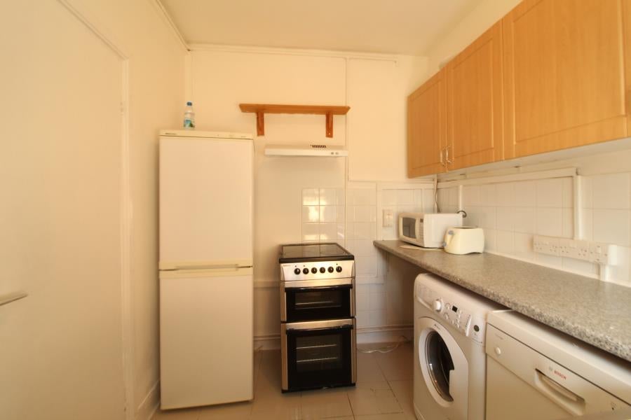Flat Doddington Grove in Greater London