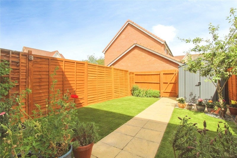 House Helliker Close in Hilperton
