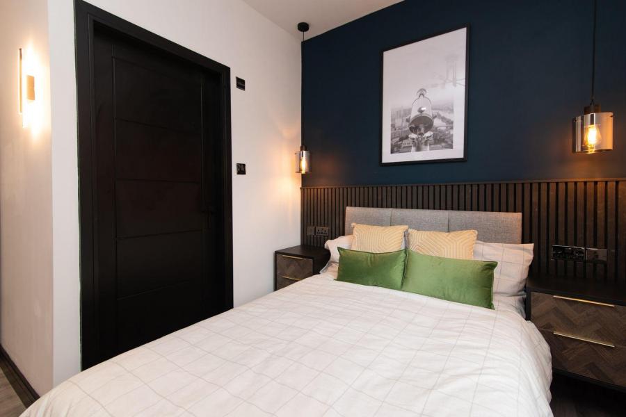 Room Curzon Street in Derby