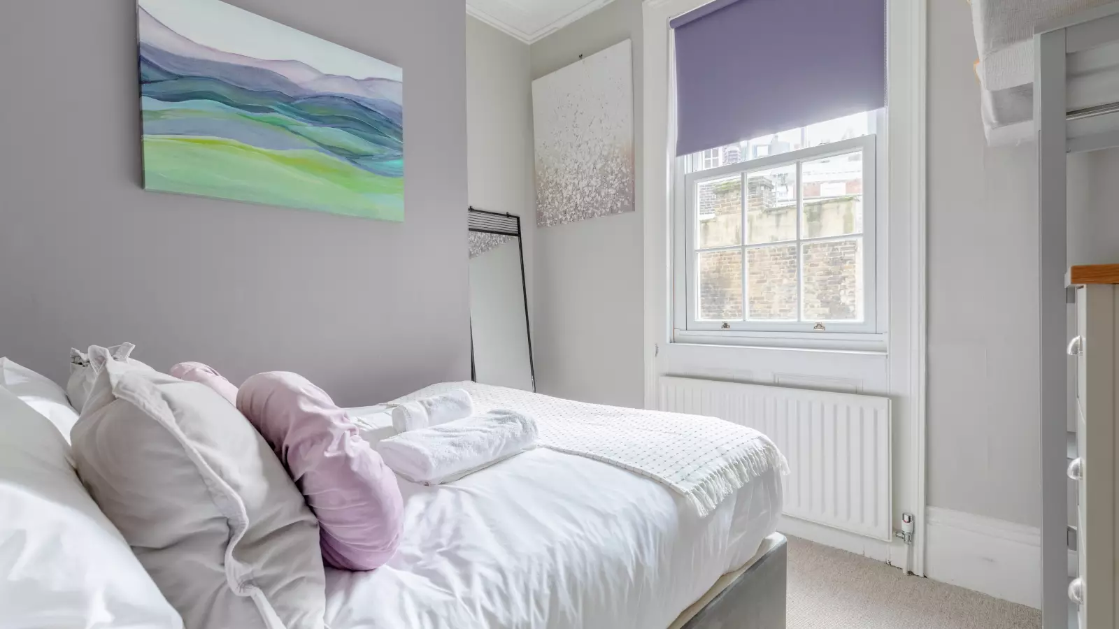 Flat Warwick Way in City of Westminster