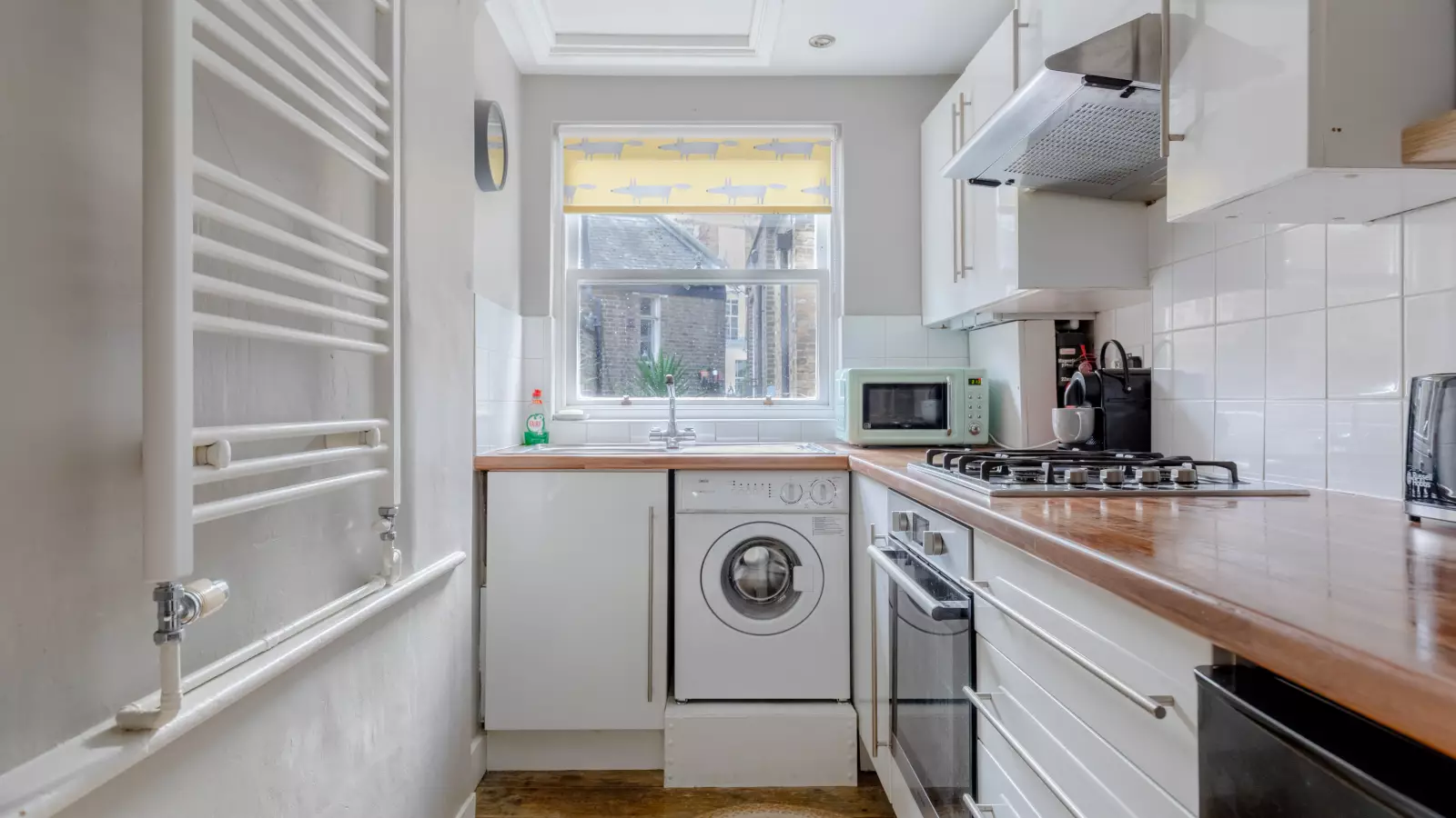 Flat Warwick Way in City of Westminster