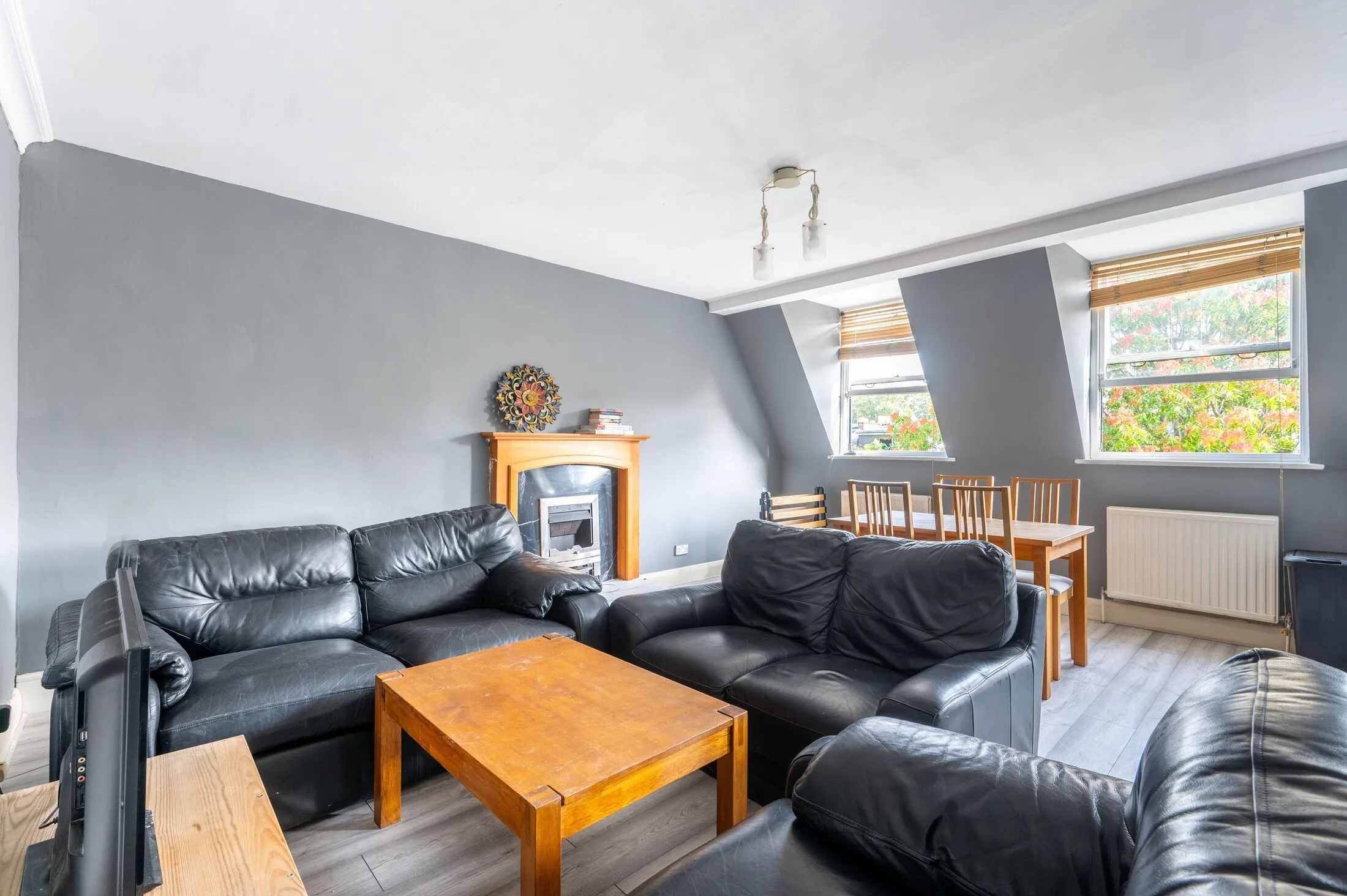 Flat Elsham Road in Greater London