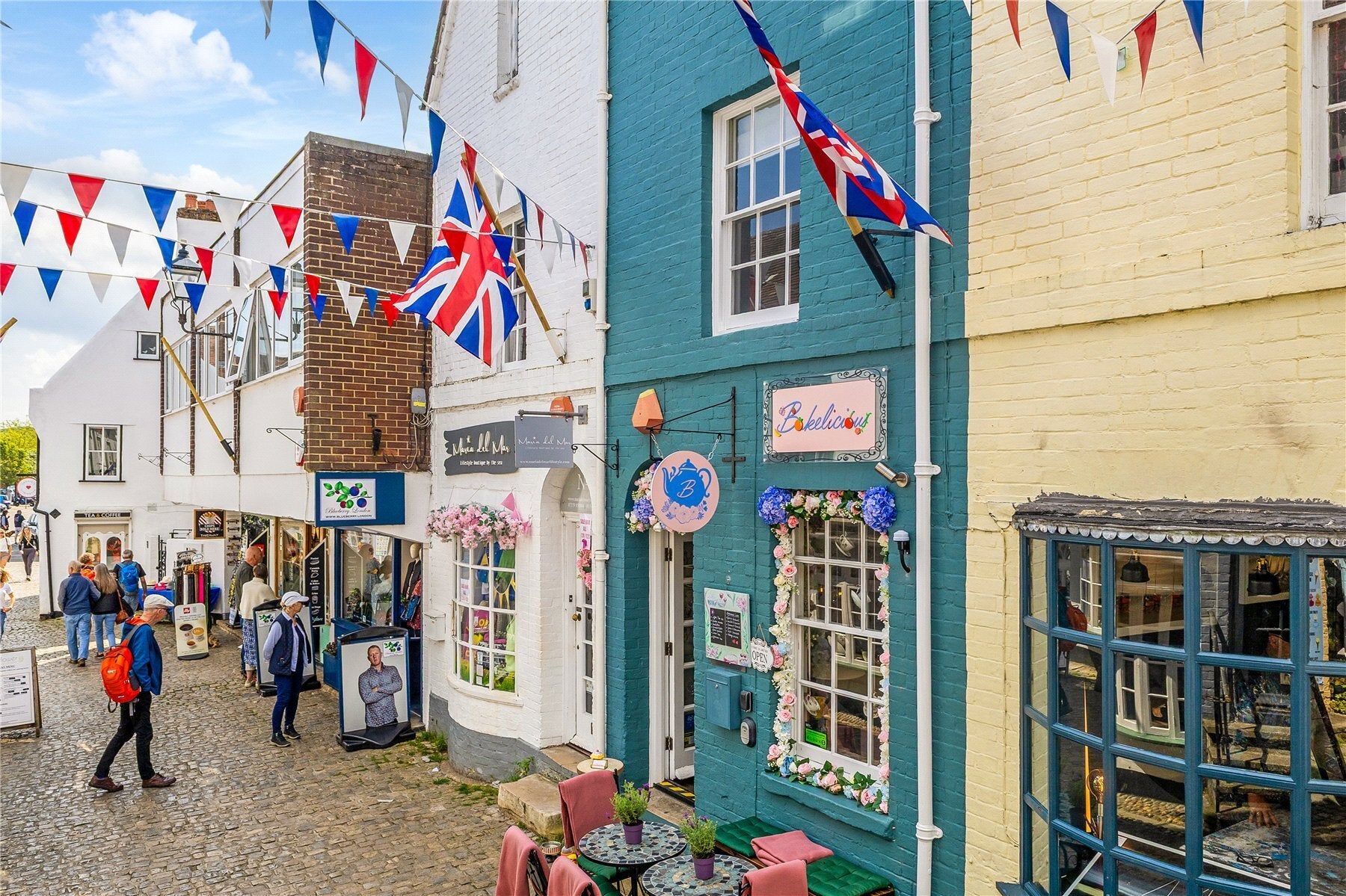 House Quay Street in New Forest
