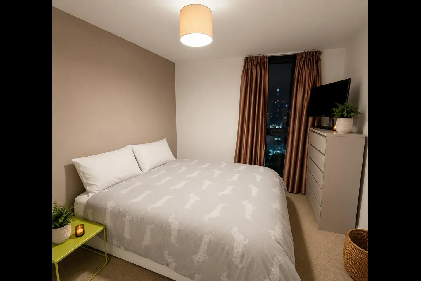 Flat Rotherhithe New Road in Greater London
