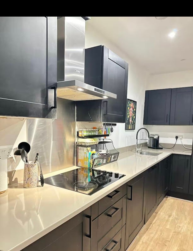 Room Balham Park Road in Greater London