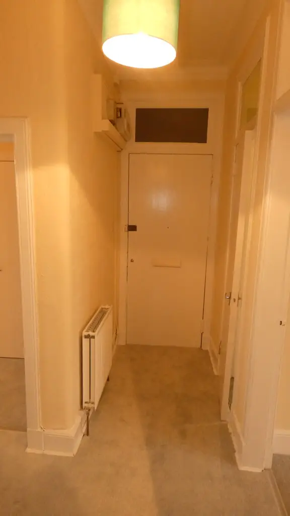 Flat Petershill Road in Glasgow