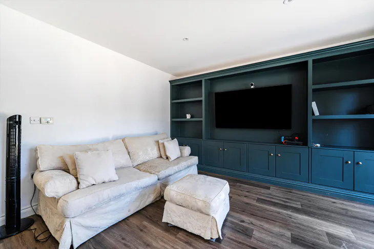 House Alexander Close in Finchampstead