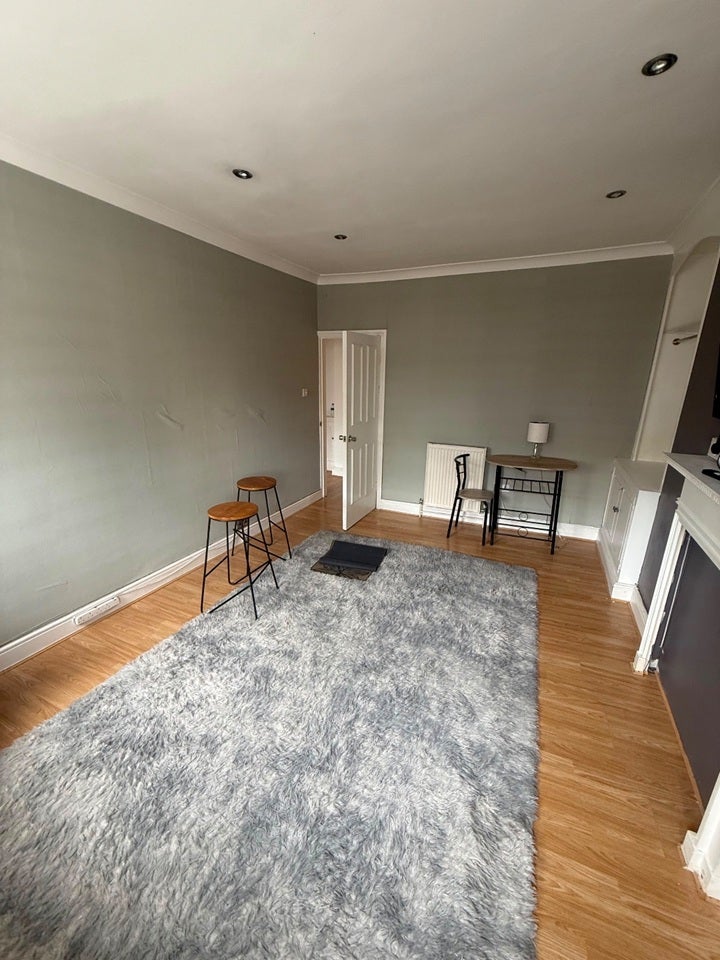 Flat Upper Berkeley Street in City of Westminster