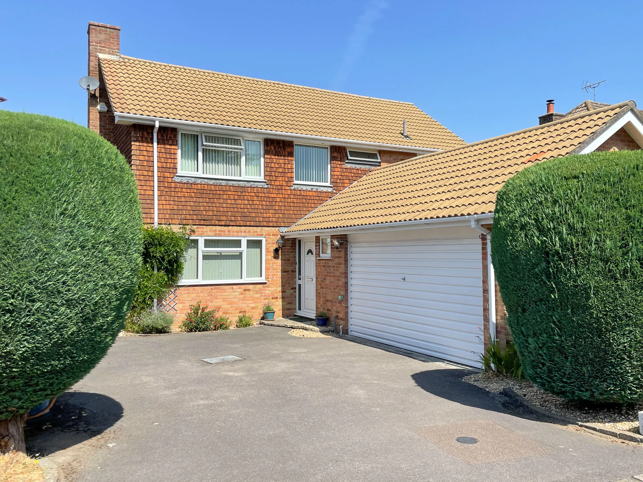 House Grayshott Laurels in East Hampshire