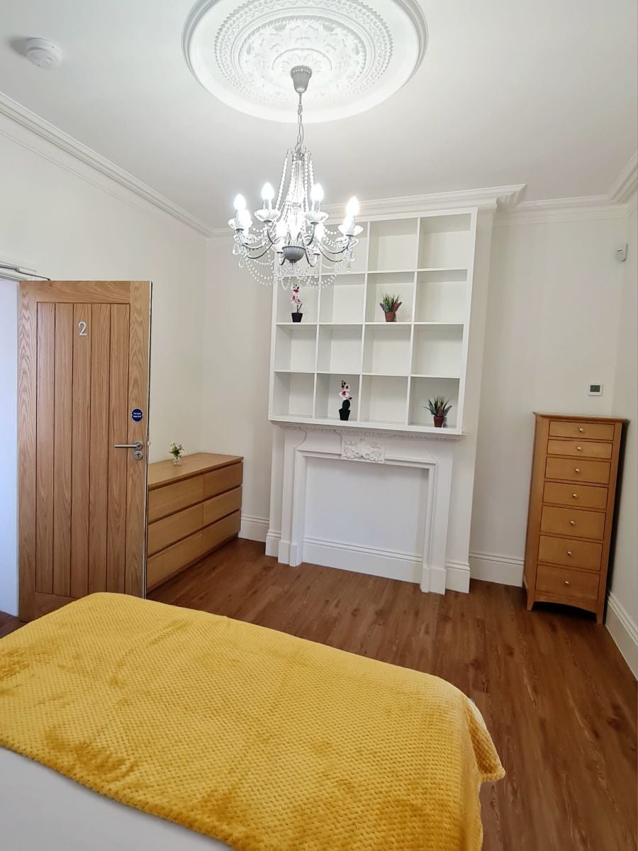 Room Higham Road in Rushden