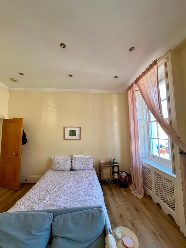 Room Star Street in City of Westminster