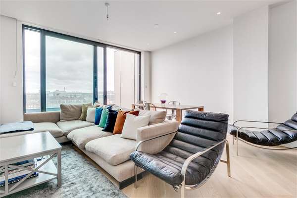 Flat Wood Lane in Greater London