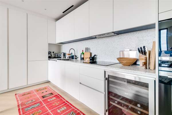 Flat Wood Lane in Greater London