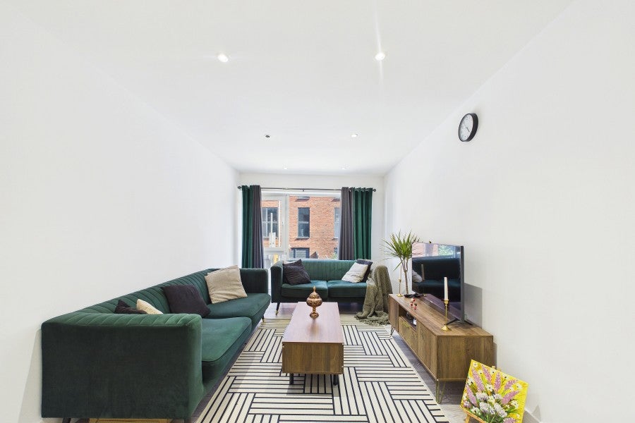 Flat Portesbery Road in Surrey Heath