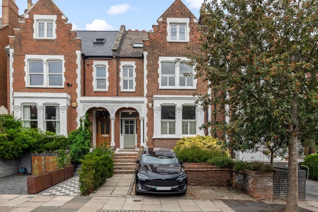 House Onslow Gardens in Greater London